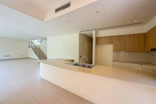 5 Bedrooms Villa in Sidra Villas II