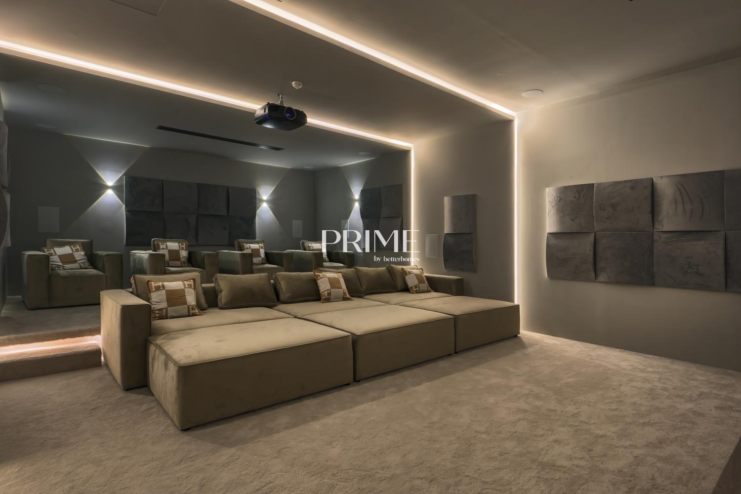 5 Bedrooms Villa in Fairway at Dubai Hills Estate