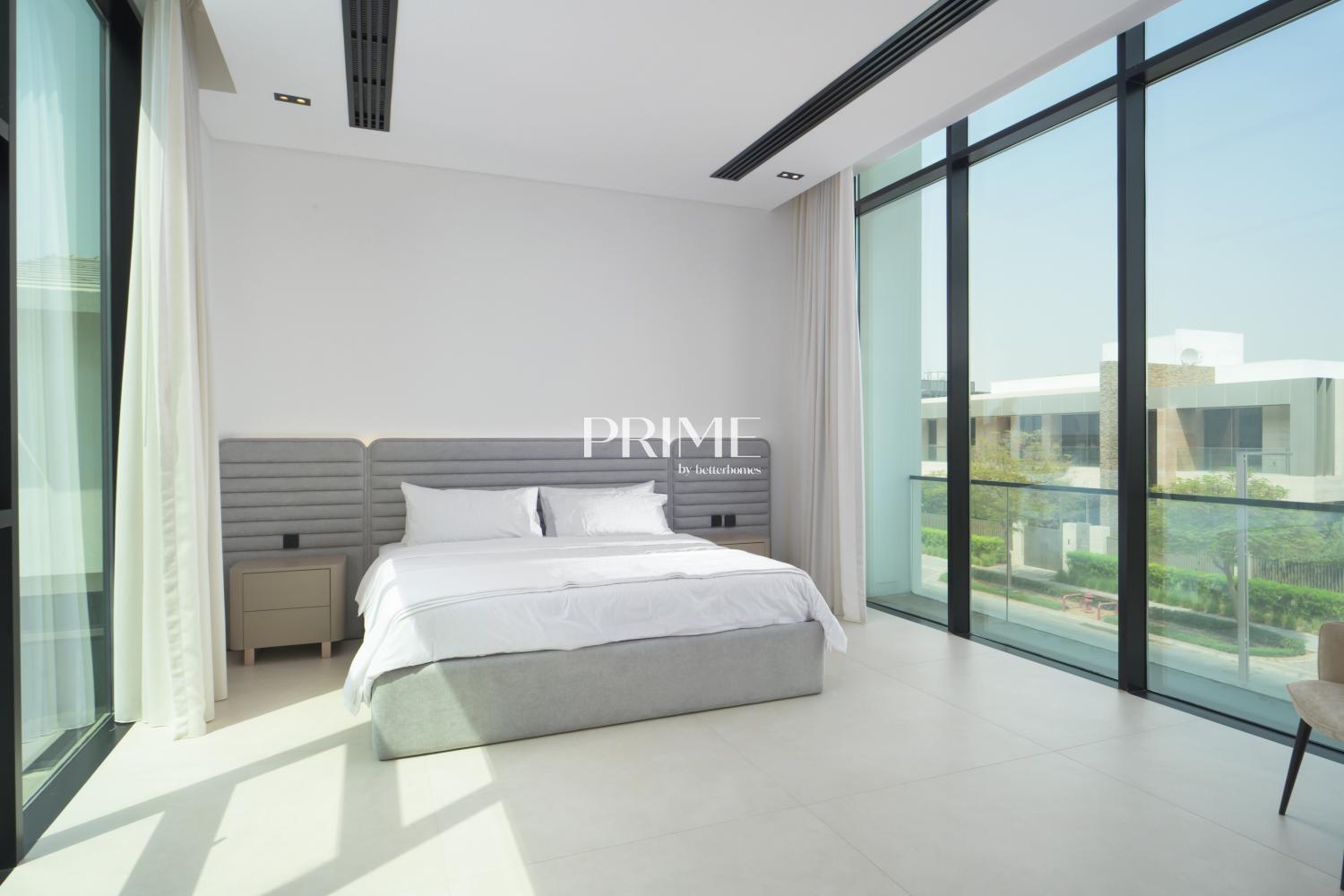 5 Bedrooms Villa in Fairway at Dubai Hills Estate