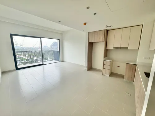 2 Bedrooms Apartment in Park Field Tower 2