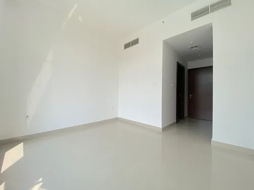 2 Bedrooms Apartment in Mulberry 2 at Park Heights Mulberry A1