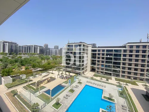 Direct Park Access | Spacious | Well Maintained