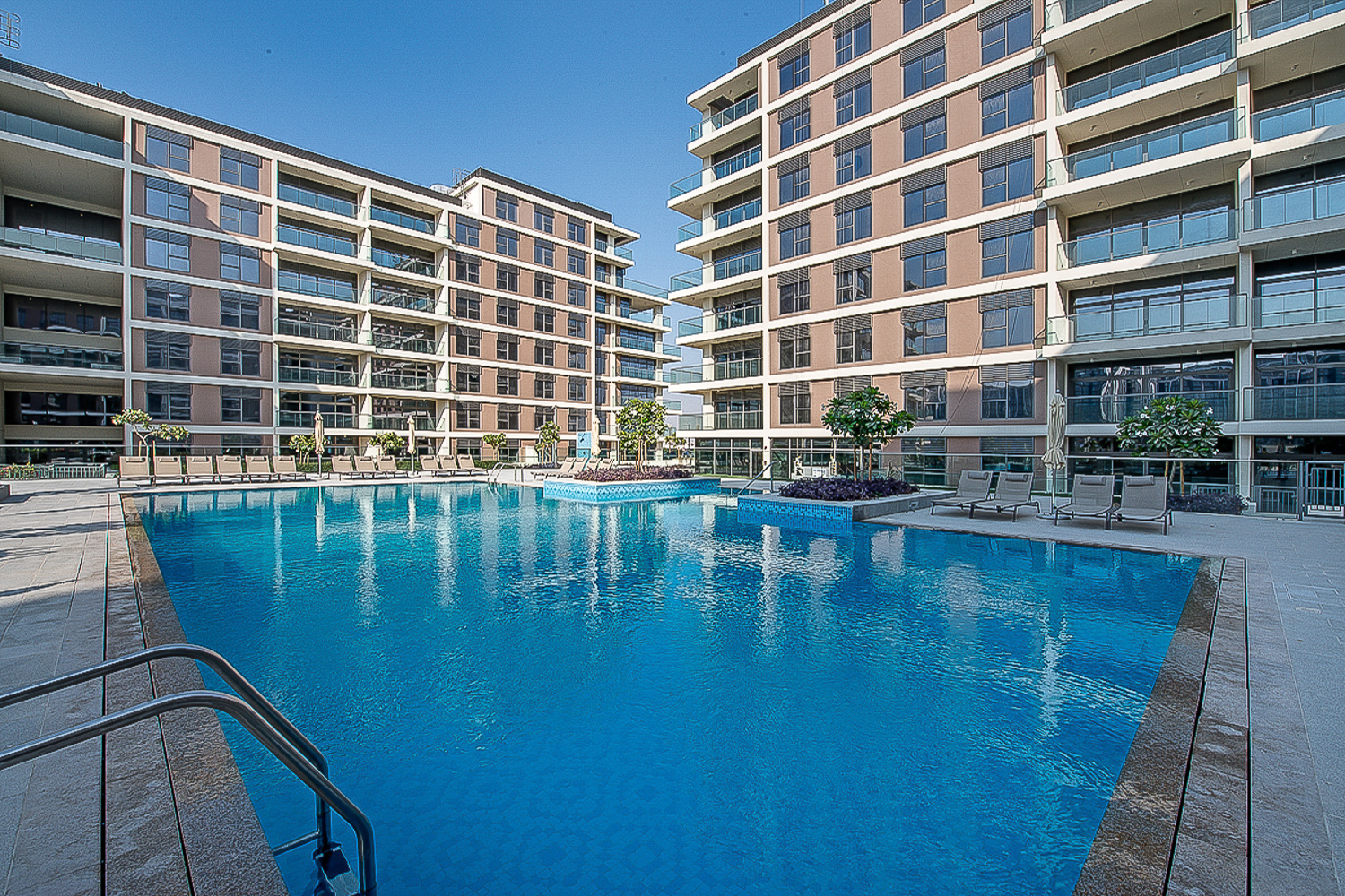 2 Bedrooms Apartment in Park Heights 2 Tower 1