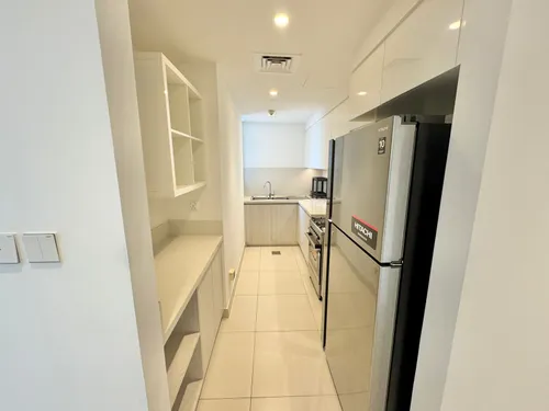 2 Bedrooms Apartment in Park Point Building D