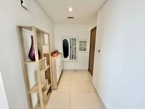 2 Bedrooms Apartment in Park Point Building D