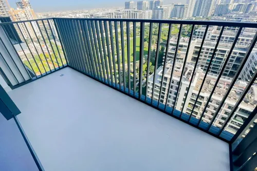 1 Bedroom Apartment in Park Field Tower 2