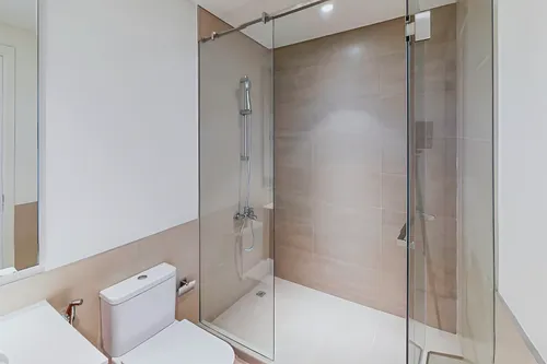 1 Bedroom Apartment in Park Ridge Tower C