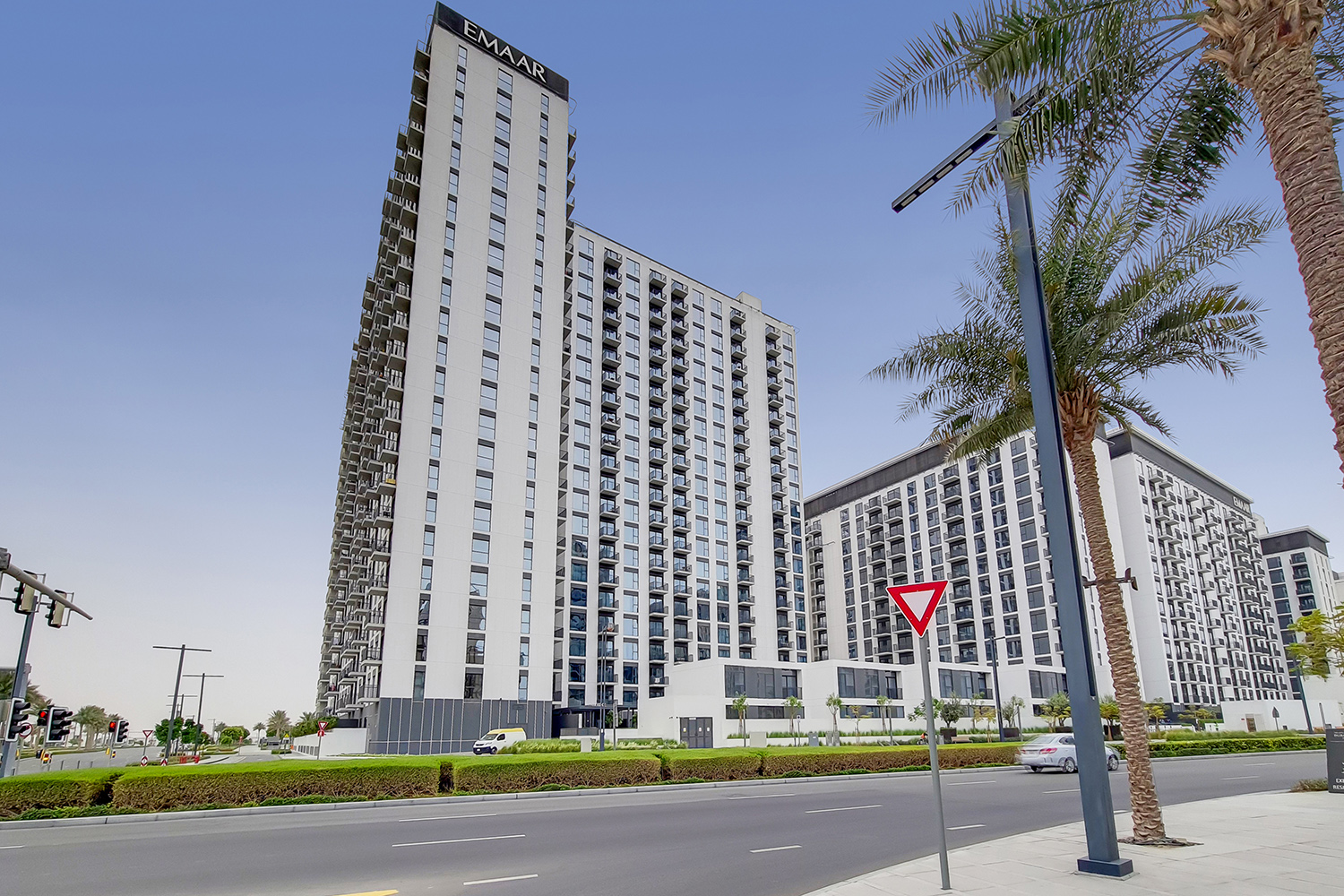 2 Bedrooms Apartment in Park Ridge Tower C