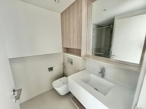 2 Bedrooms Apartment in Park Field Tower 2