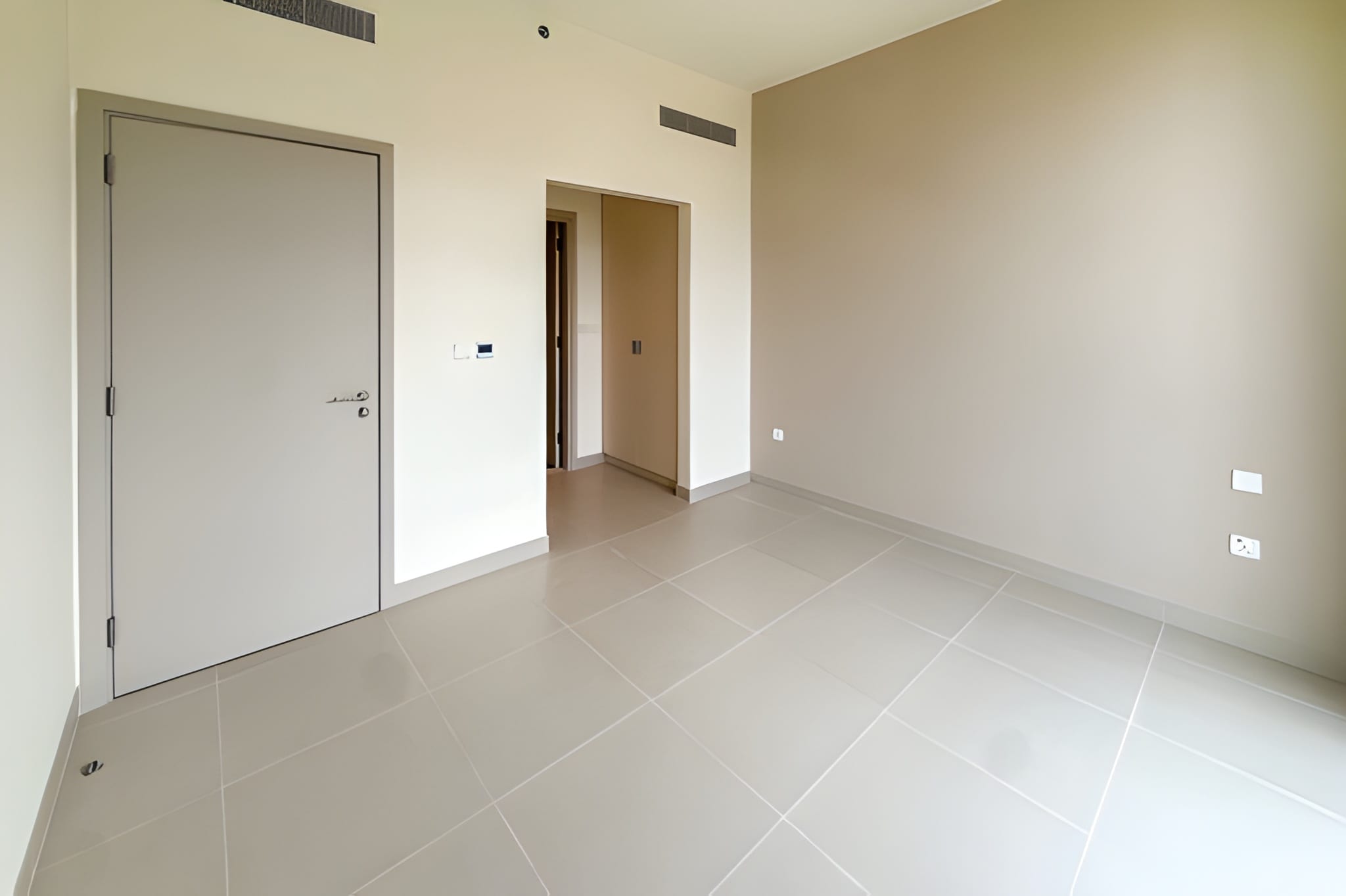 3 Bedrooms Apartment in Lime Gardens