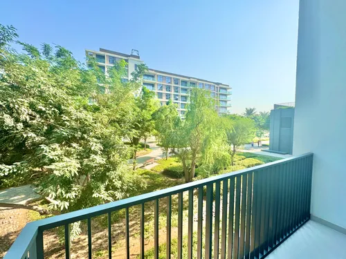 1 Bedroom Apartment in Park Field Tower 2