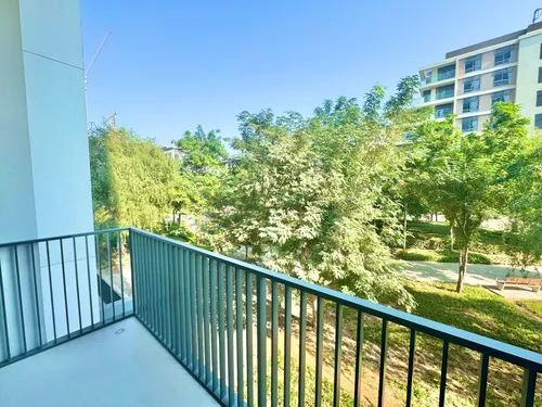 1 Bedroom Apartment in Park Field Tower 2