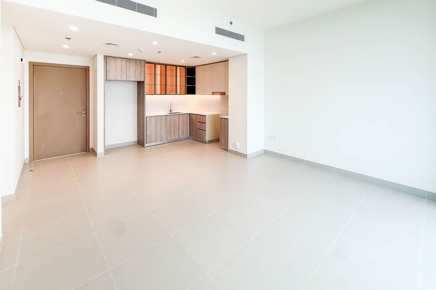 2 Bedrooms Apartment in Lime Gardens