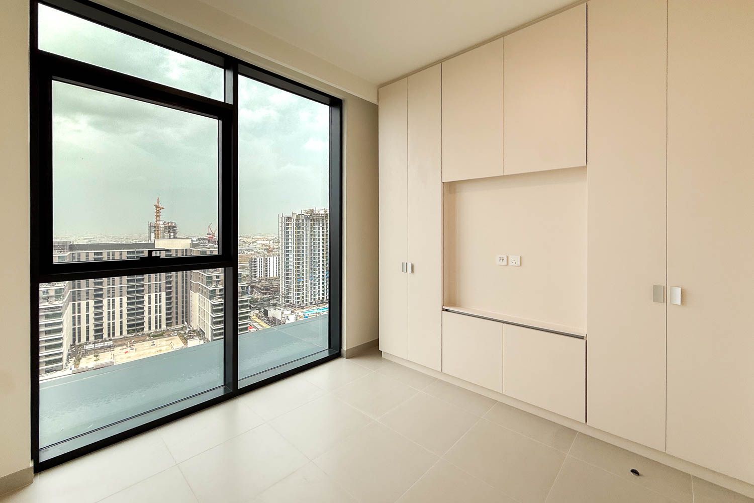 2 Bedrooms Apartment in Lime Gardens