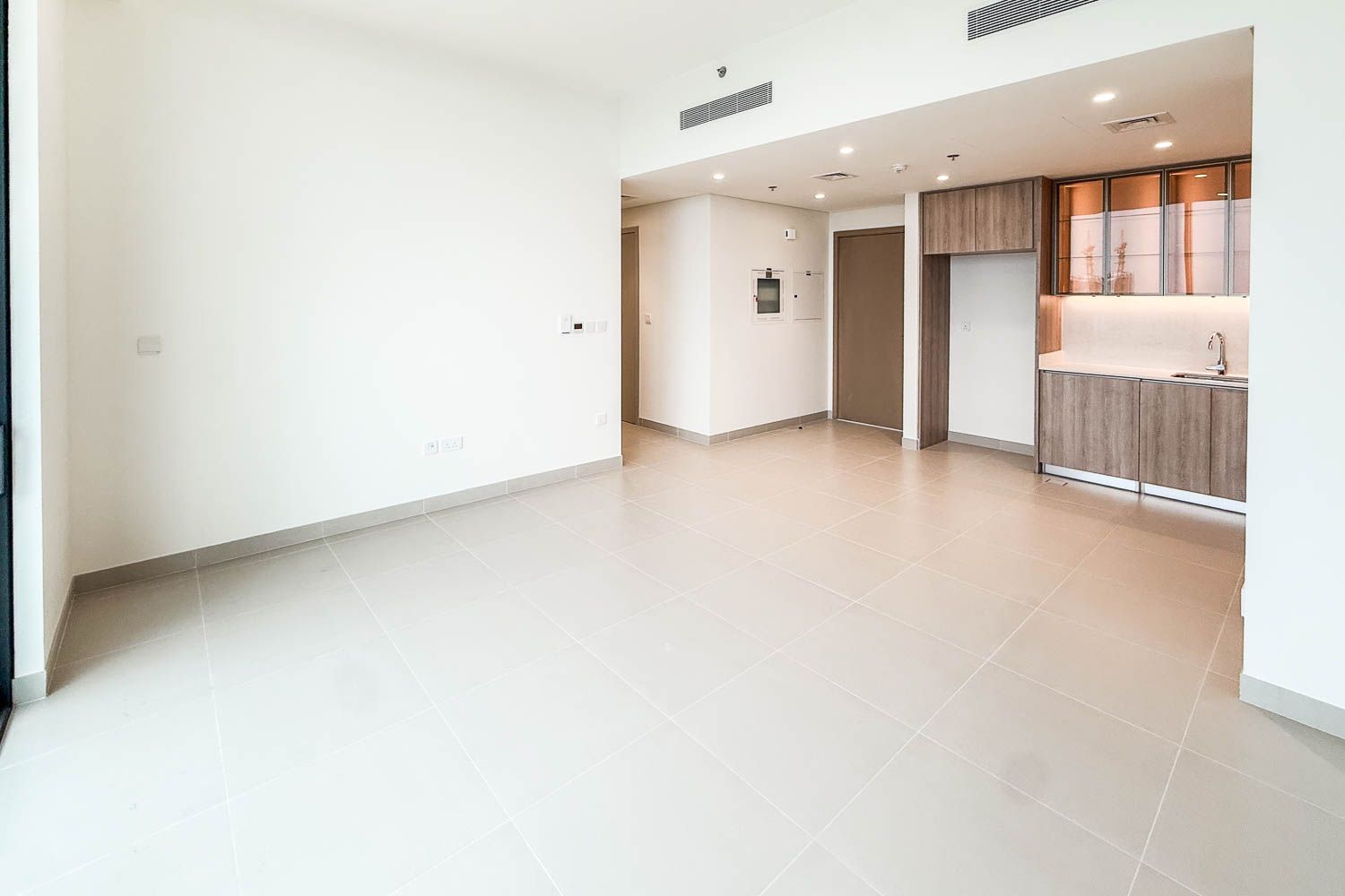 2 Bedrooms Apartment in Lime Gardens