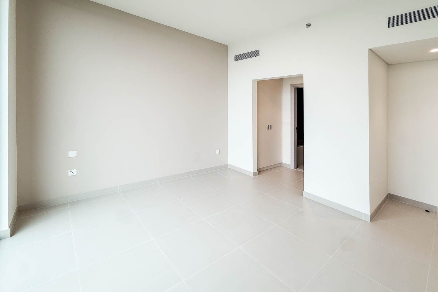 2 Bedrooms Apartment in Lime Gardens