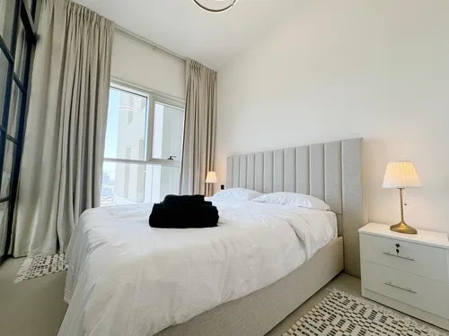 Fully Furnished | Bright Unit | Flexible Payment