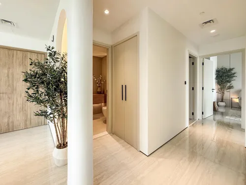 2 Bedrooms Apartment in Executive Residences 1