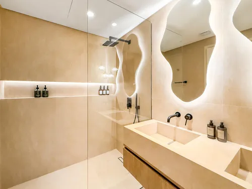 2 Bedrooms Apartment in Executive Residences 1