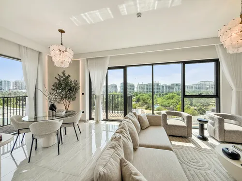 2 Bedrooms Apartment in Executive Residences 1