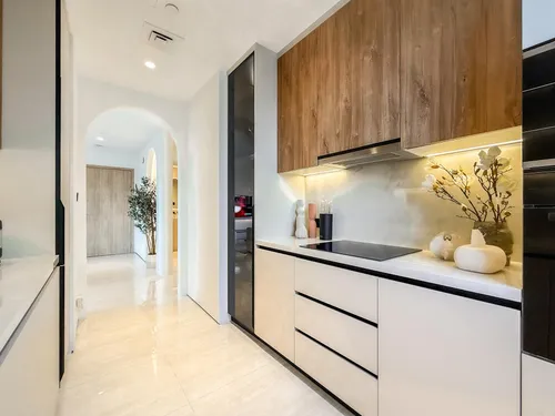 2 Bedrooms Apartment in Executive Residences 1