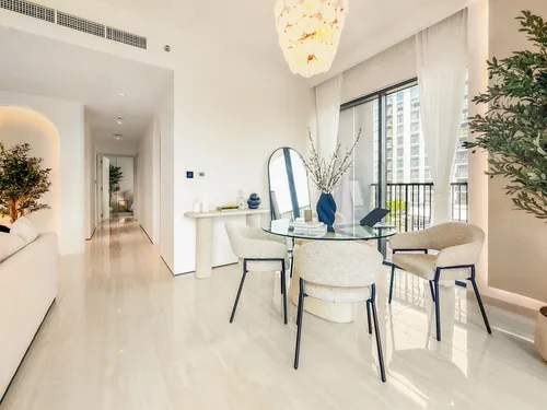 2 Bedrooms Apartment in Executive Residences 1