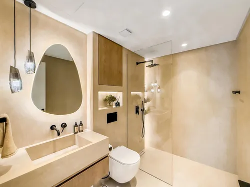 2 Bedrooms Apartment in Executive Residences 1