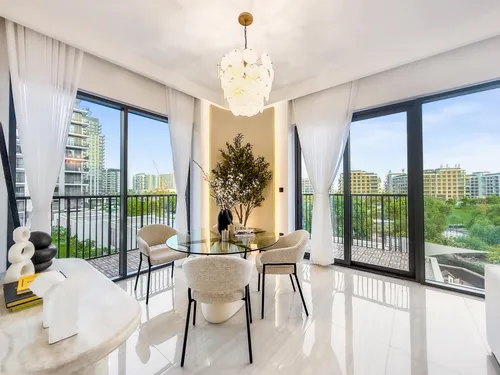 2 Bedrooms Apartment in Executive Residences 1