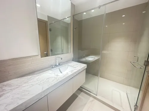 2 Bedrooms Apartment in Acacia A