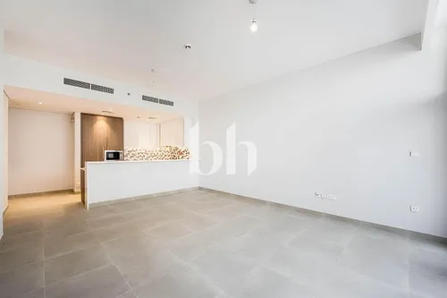 Spacious 2 Bedroom plus Maid Room | Move In Ready