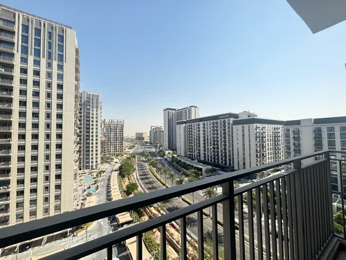 2 Bedrooms Apartment in Park Heights 1