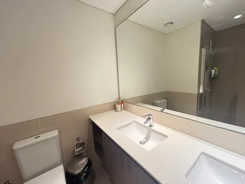 2 Bedrooms Apartment in Park Heights 1