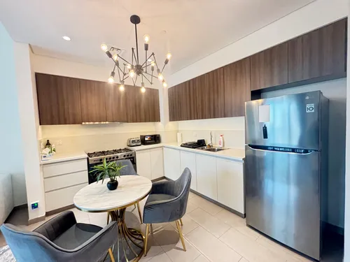 2 Bedrooms Apartment in Park Heights 1