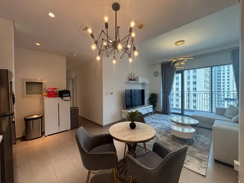 2 Bedrooms Apartment in Park Heights 1