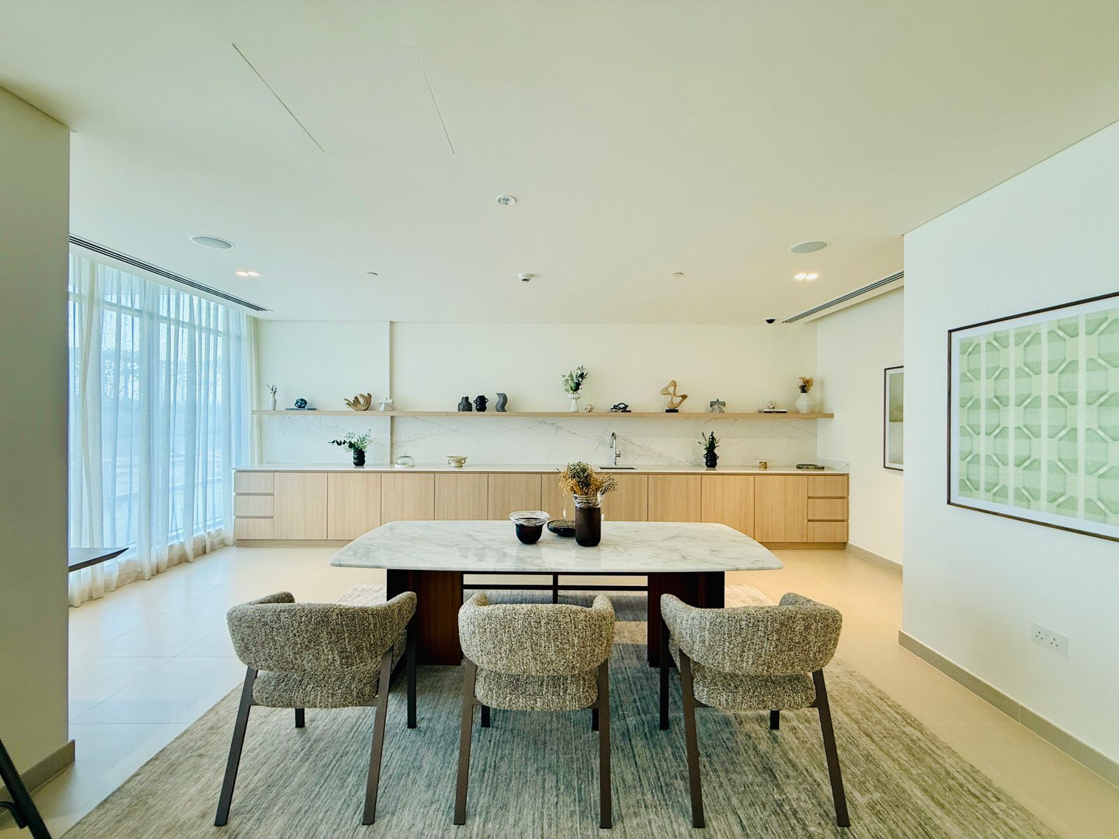 2 Bedrooms Apartment in Golf Grand