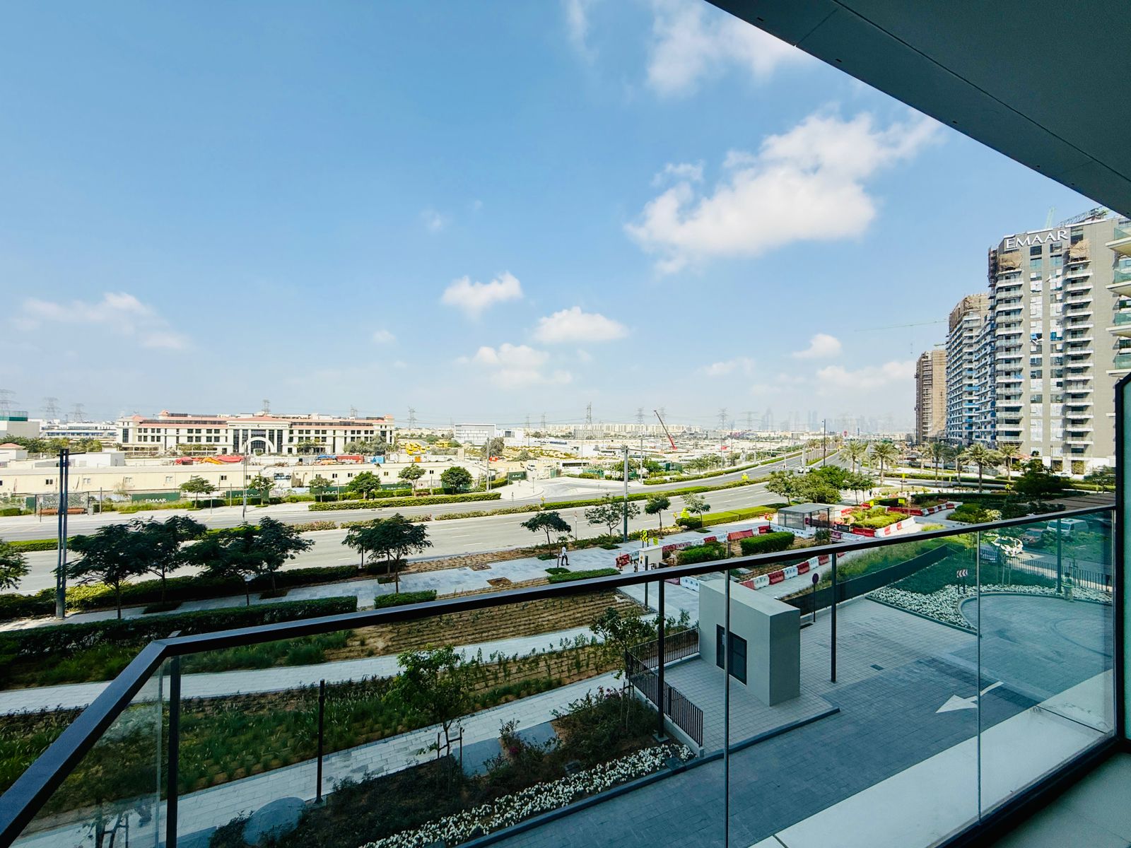 2 Bedrooms Apartment in Golf Grand