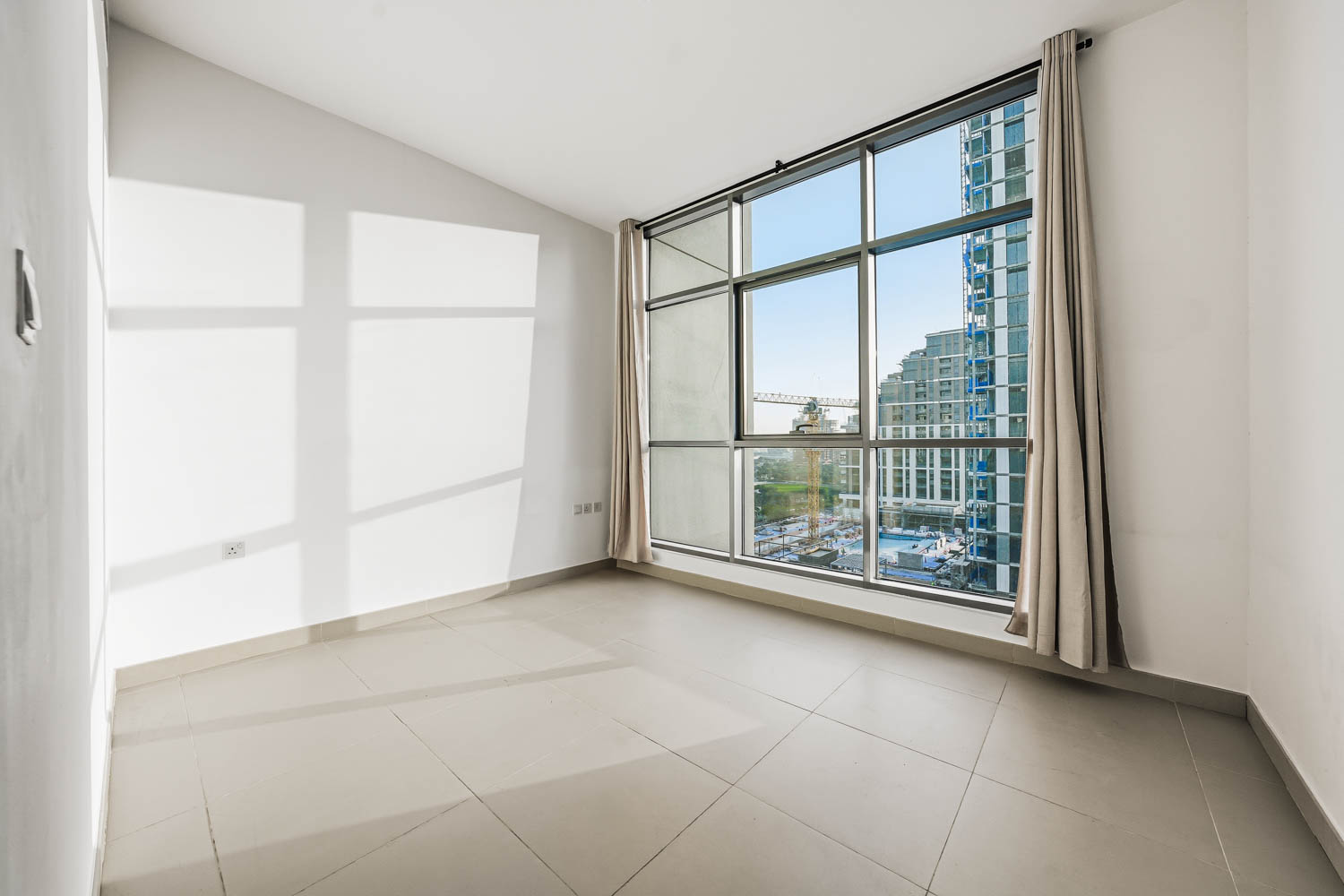 2 Bedrooms Apartment in Acacia A