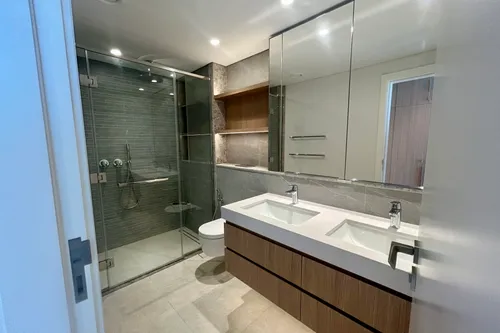 2 Bedrooms Apartment in Ellington House