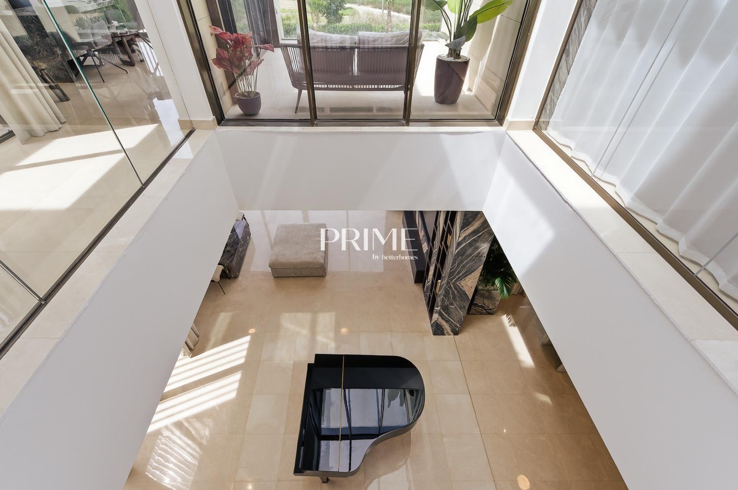 5 Bedrooms Villa in Palm Hills