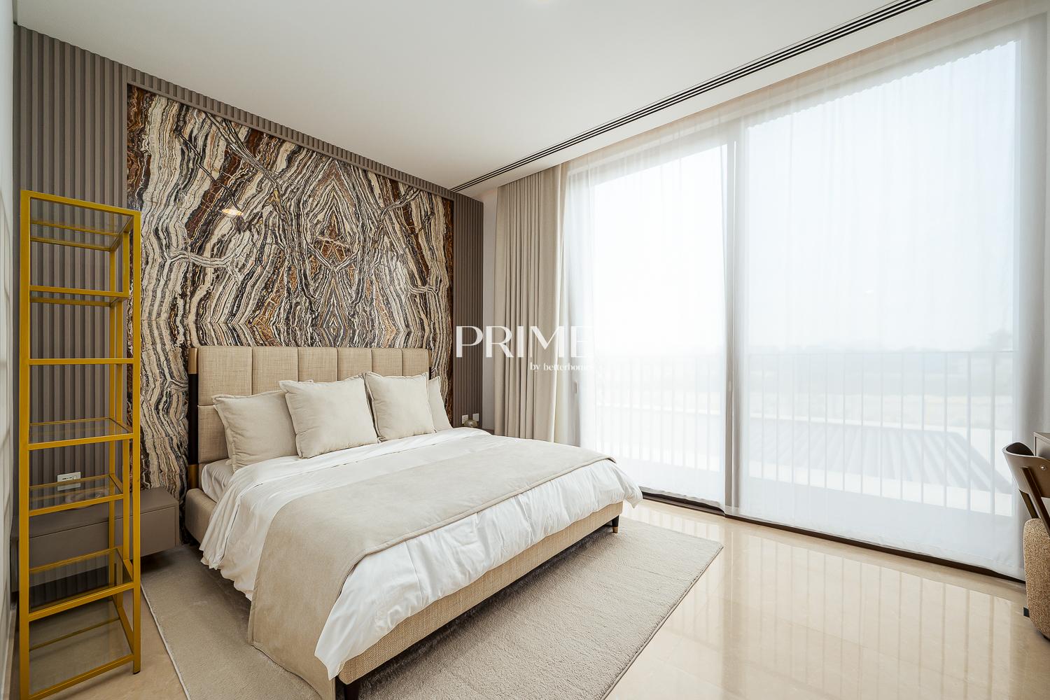5 Bedrooms Villa in Palm Hills