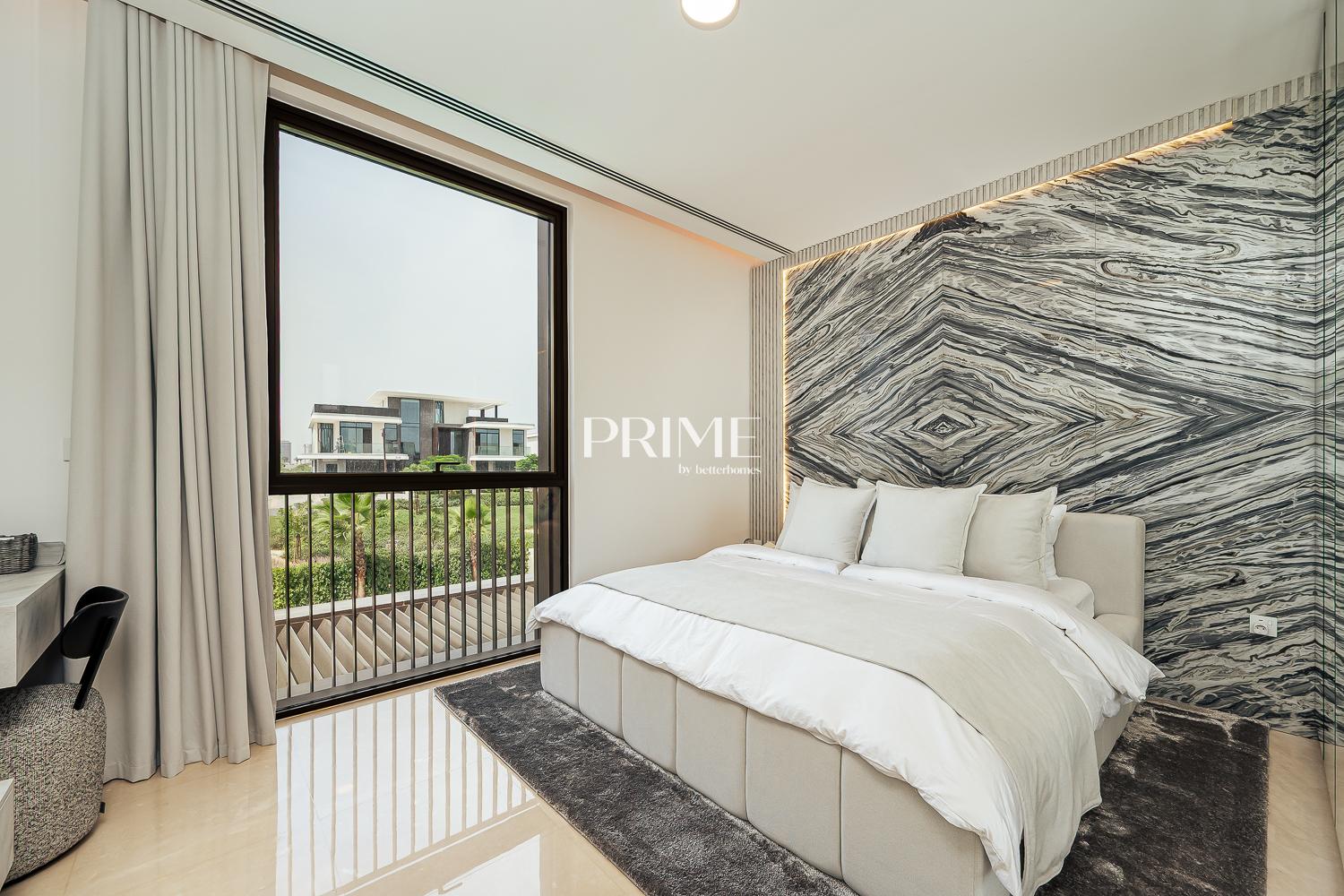 5 Bedrooms Villa in Palm Hills