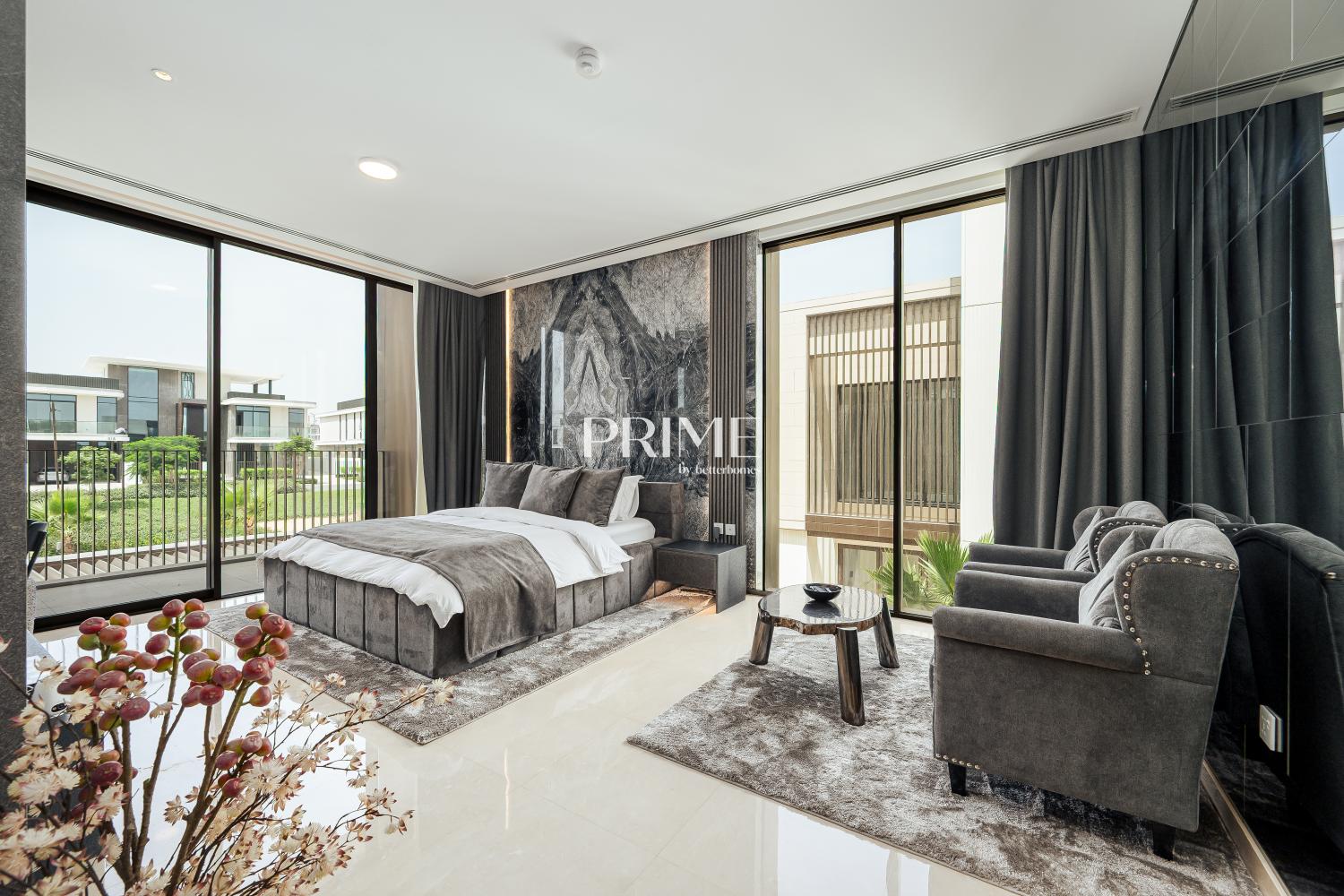 5 Bedrooms Villa in Palm Hills
