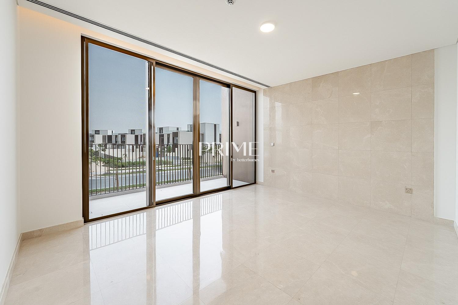 5 Bedrooms Villa in Palm Hills