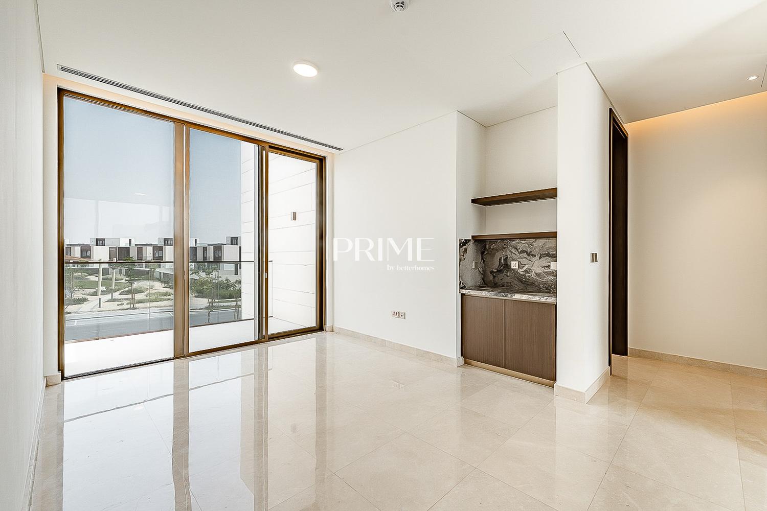 5 Bedrooms Villa in Palm Hills