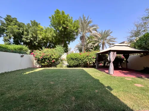 2 Bedrooms Townhouse in Springs 3