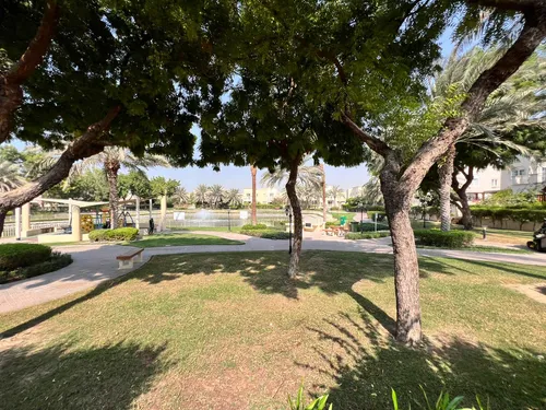 2 Bedrooms Townhouse in Springs 3