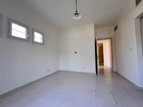 2 Bedrooms Townhouse in Springs 3