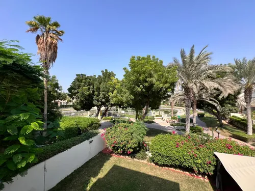 2 Bedrooms Townhouse in Springs 3