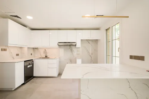 2 Bedrooms Villa in Springs 1