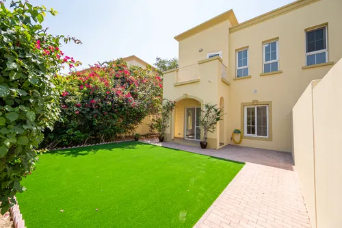 2 Bedrooms Villa in Springs 1